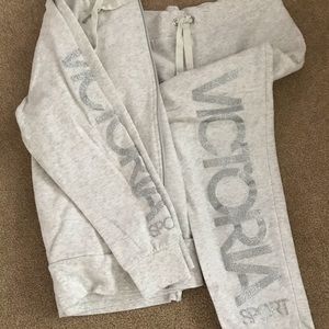 Victoria Sport Sweat Outfit